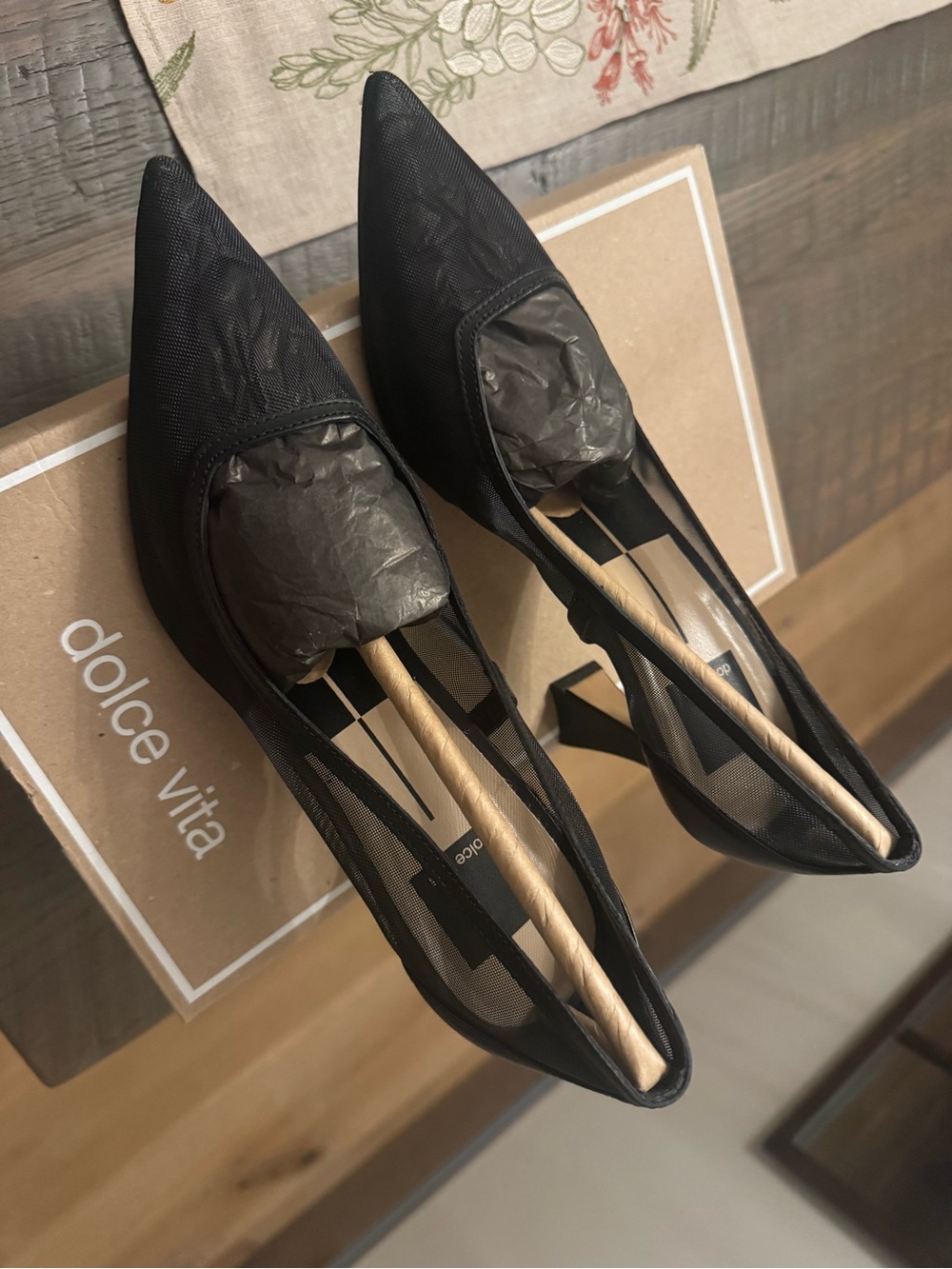 Dolce Vita Malory Pump in Onyx Mesh Black